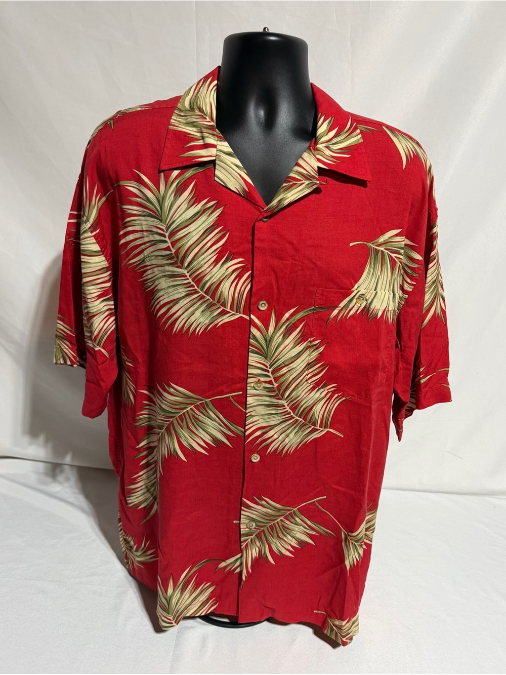 Bamboo Cay Fine Resortwear Men’s XL Red Palm Leaf Hawaiian Shirt 100% Rayon